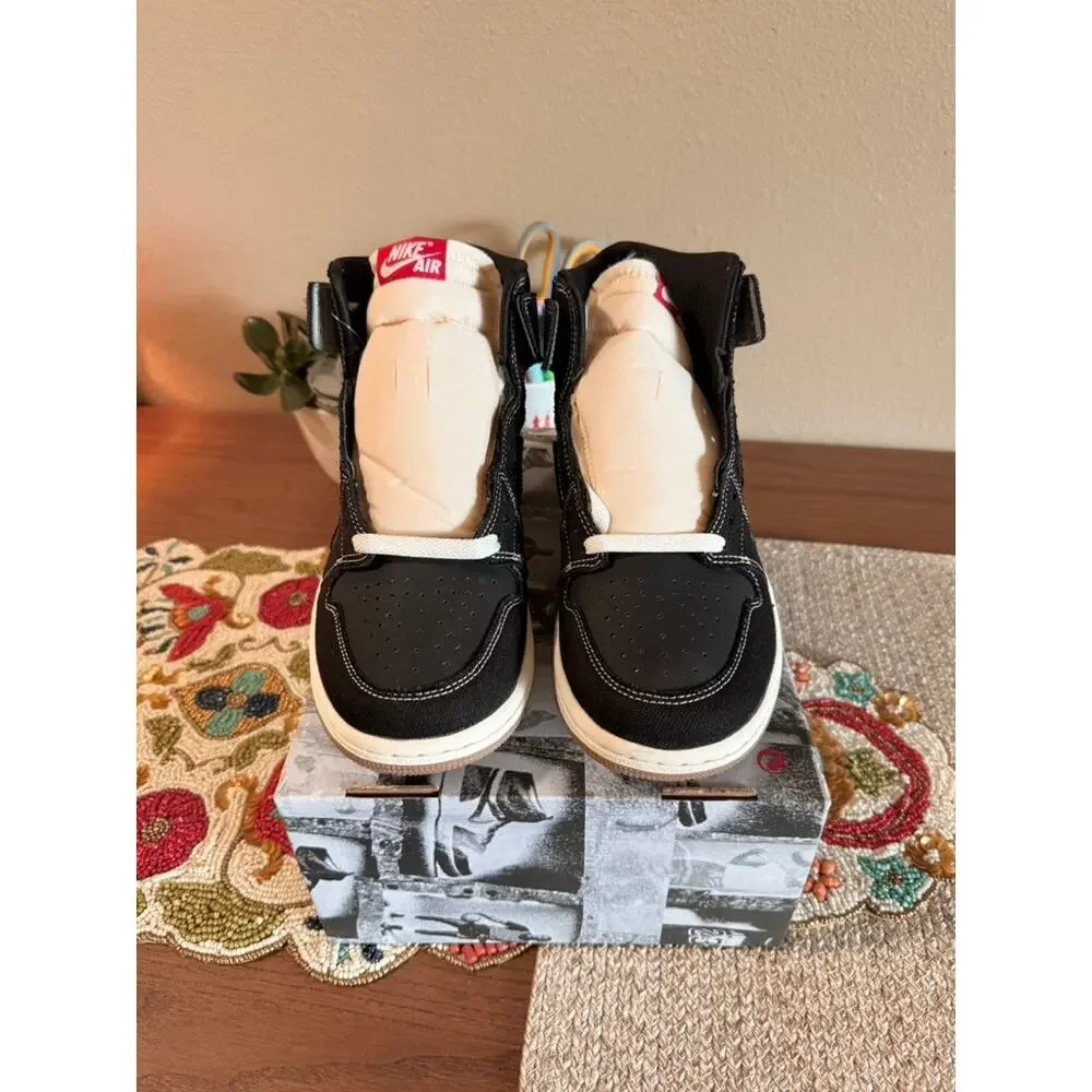 Jordan 1 Retro High OG Flight Club Black Canvas University Red Sail II9811 001